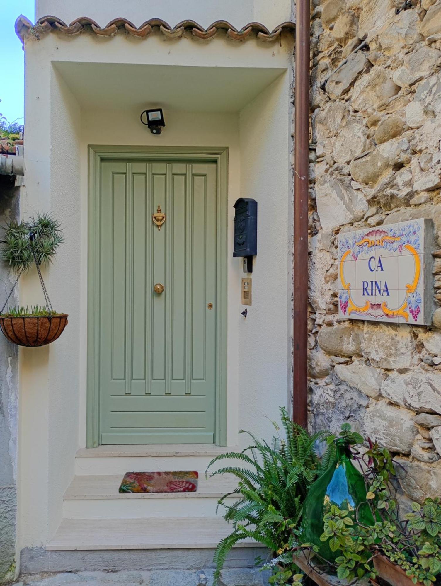 Holiday Home Carina Dolceacqua Eksteriør billede